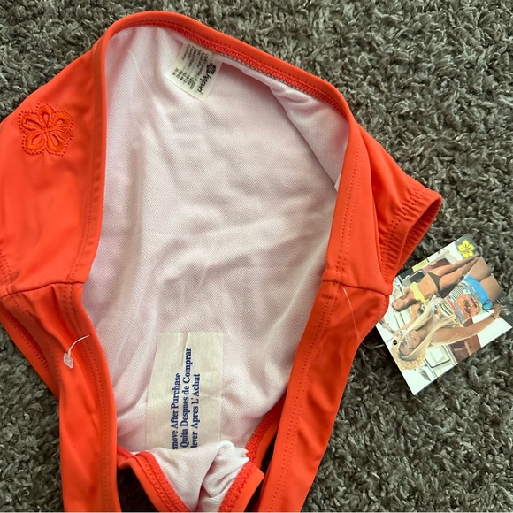 New bikini swimsuit - Picture 5 of 6